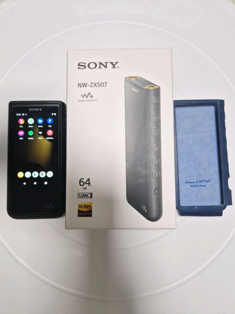 소니 워크맨 zx507 DAP 플레이어 거의신품(배터리교체)+고급케이스 풀박스 팝니다. 이미지
