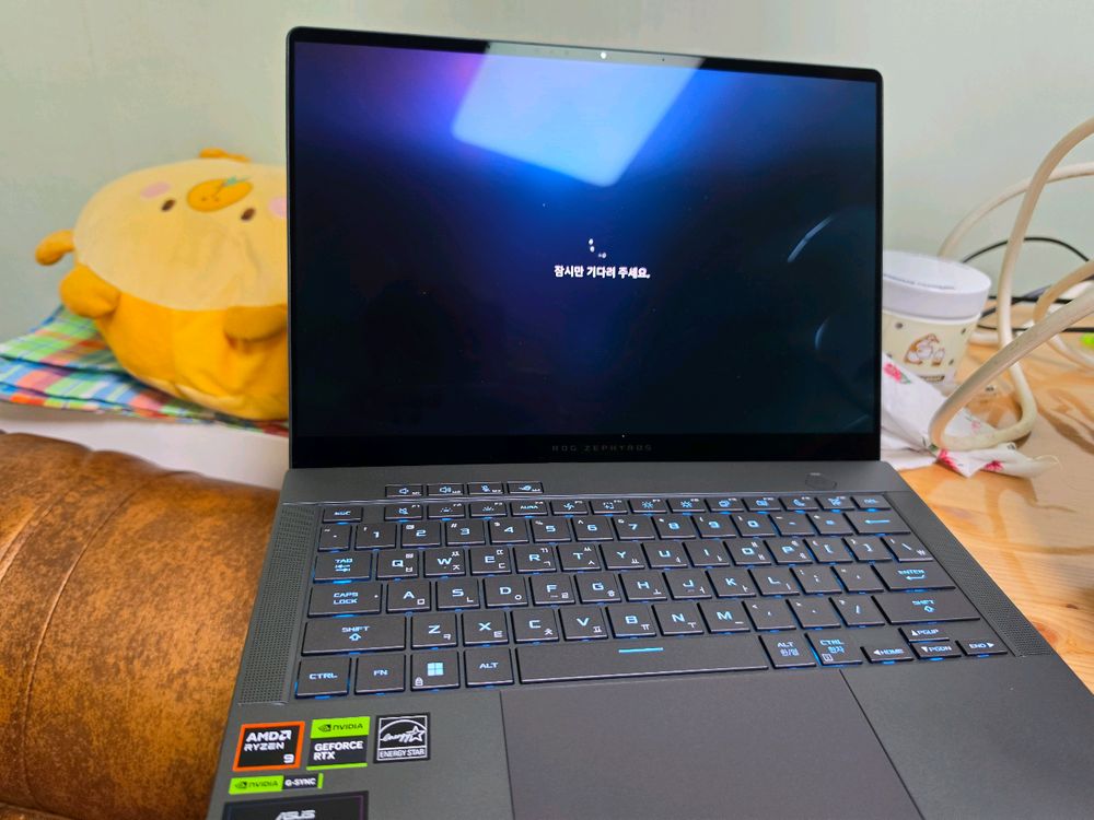 ASUS 제피러스 G14 4070 32gb 1TB 이미지