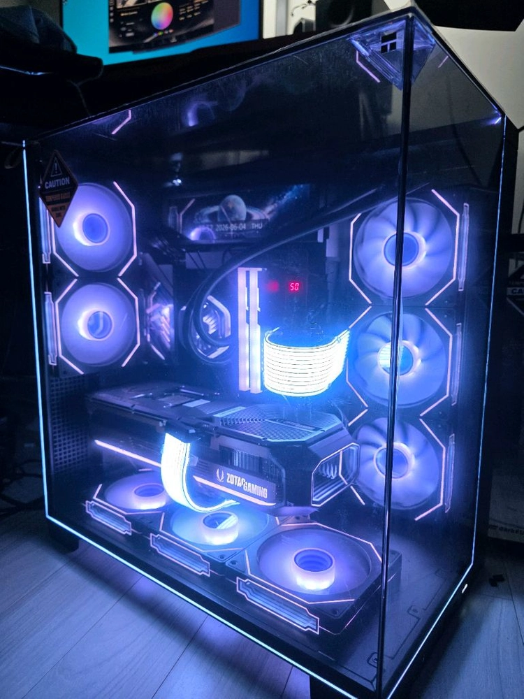 라이젠9 9950X3D RTX5080 하이엔드본체 팝니다 이미지