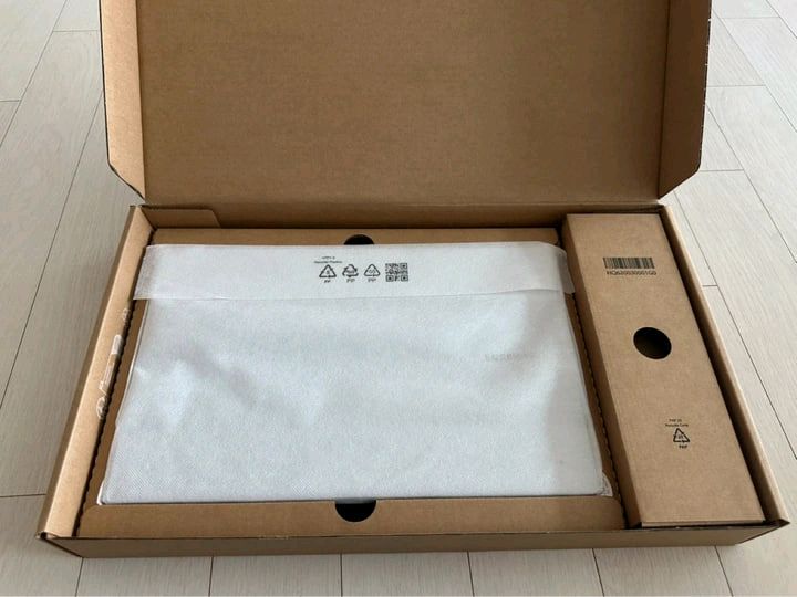 새제품 미사용 갤럭시북4 노트북 256GB 풀박스 판매합니다 이미지
