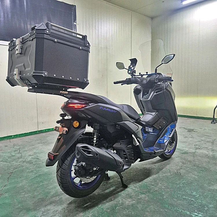 야마하 NMAX125 25년식 1천KM 신차급 판매합니다 이미지