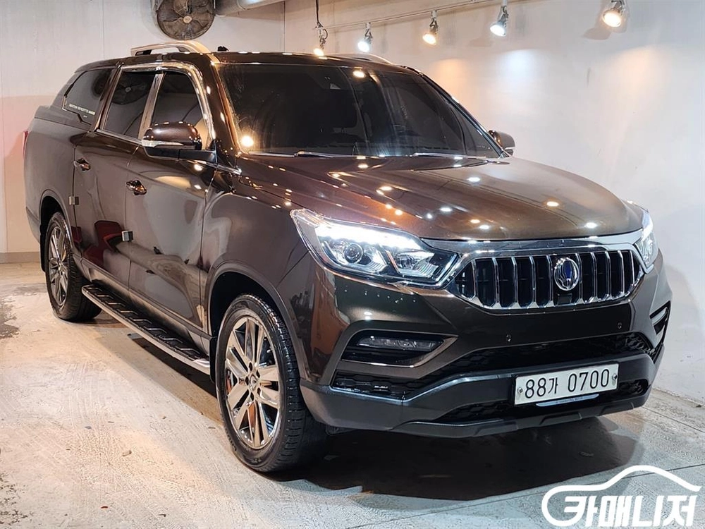 [KG모빌리티(쌍용) ]렉스턴 스포츠 칸 디젤 2.2 4WD 5링크 노블레스 6월초특가 이미지