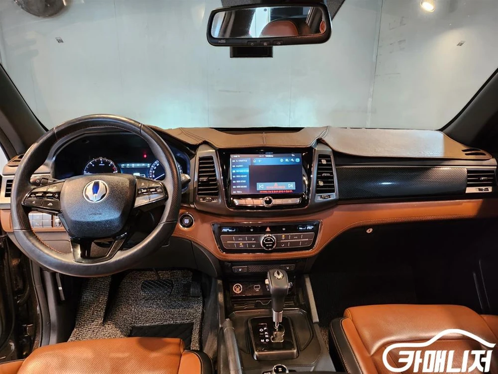 [KG모빌리티(쌍용) ]렉스턴 스포츠 칸 디젤 2.2 4WD 5링크 노블레스 6월초특가 이미지