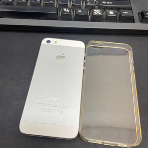 아이폰5S 실버 16GB 해외판 배터리100% 상태좋은 중고11만6팝니다 이미지