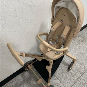 에이블 코지 프리미엄 유모차 이미지