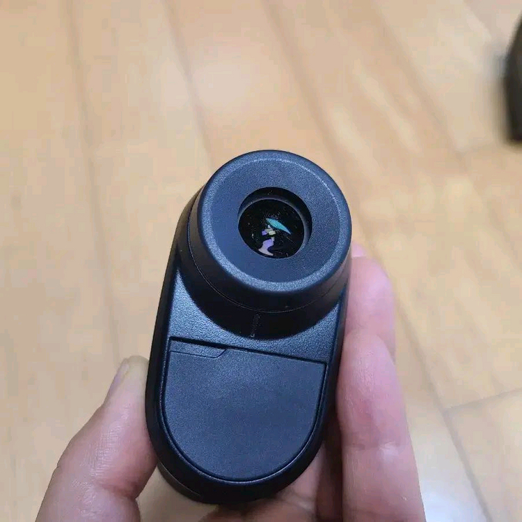 가민 어프로치 Z82 거리측정기 이미지