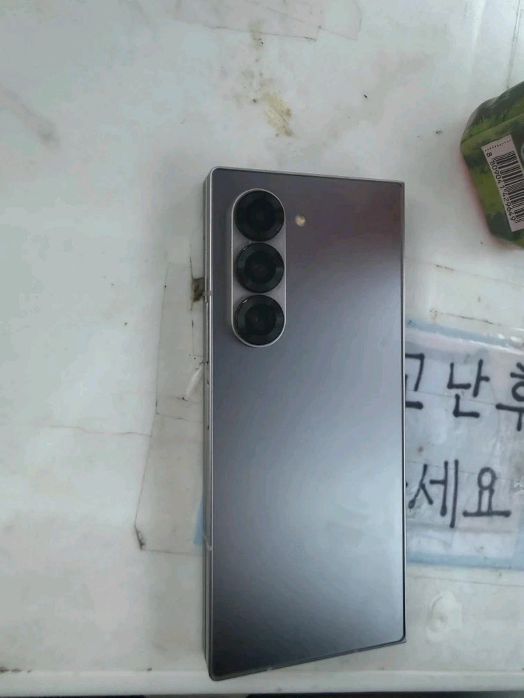 삼성 갤럭시 Z 폴드 6 256GB 실버 이미지