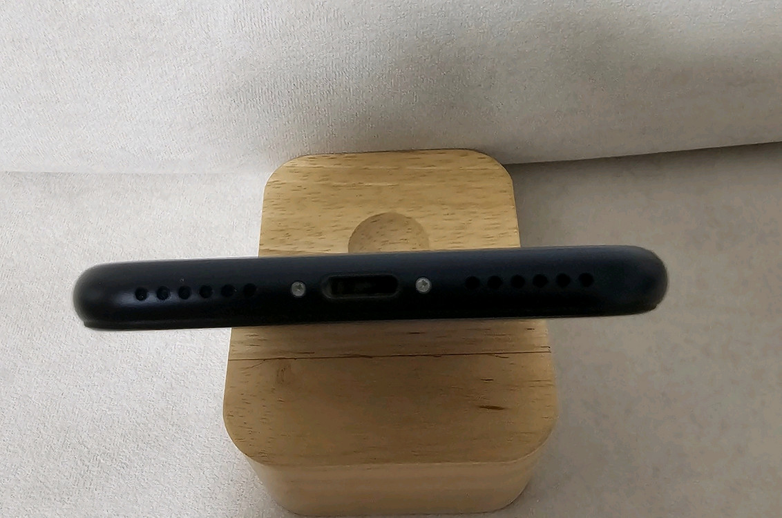 아이폰 SE3 미드나이트 128G 판매!(선물용) 이미지