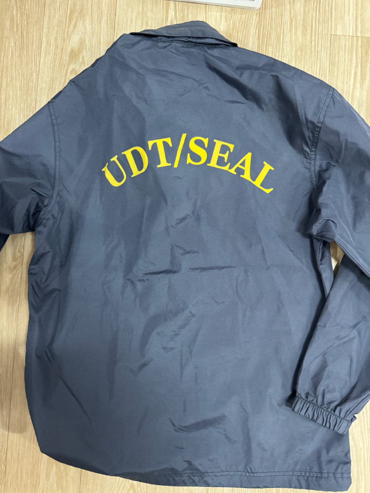 해군 특수전전단(UDT/SEAL)바람막이 팝니다. 이미지