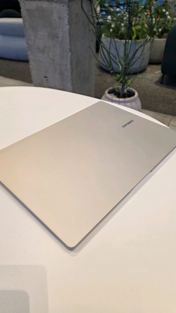 갤럭시북3 프로 16인치 NT960XFG-KC51E 이미지
