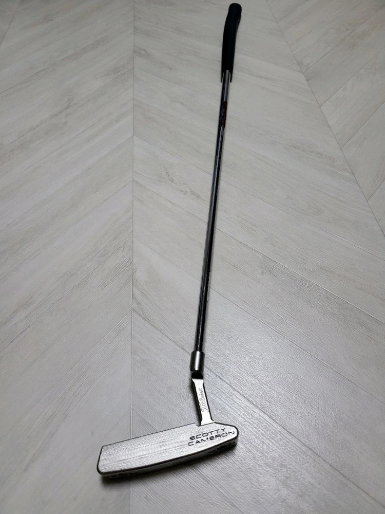 스카티카메론 뉴포트2 34inch 퍼터 이미지