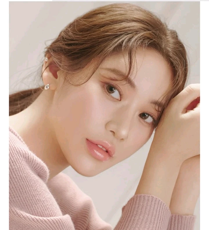 새상품)뮤드 베어 샤인 립 마스크/립케어 8g 이미지