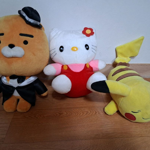 캐릭터 인형 귀여워요 예쁜니다 조금씩 오염있습니다 사진보세요 편하게 보세요 세트 5000원 이미지