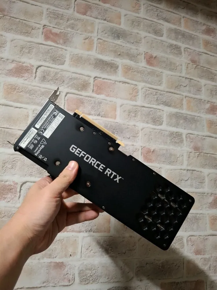이엠텍 RTX3080 10GB 블랙에디션 LHR 이미지