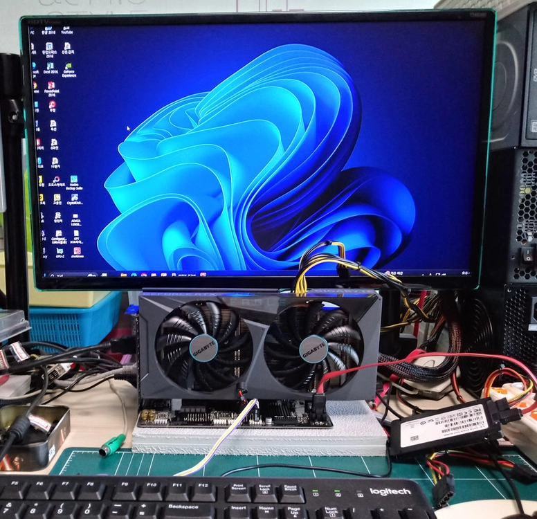 RTX3060 12GB 기가바이트 NVIDIA GeForce그래픽카드 이미지