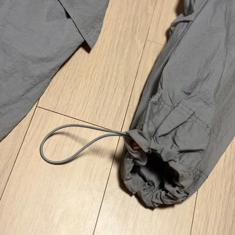 후드 스트링 경량 바람막이 롱점퍼 그레이 바스락회색간절기봄여름사파리야상 이미지