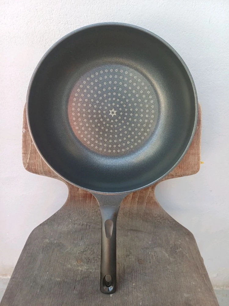 새상품 코멧 티타늄코팅 궁중팬 30cm 이미지