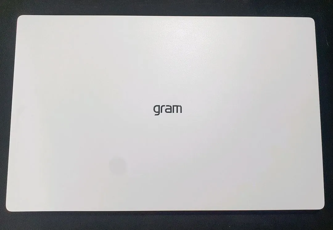 [S급 초경량] 엘지그램 15 울코5 16G SSD512G 화이트 팝니다 이미지
