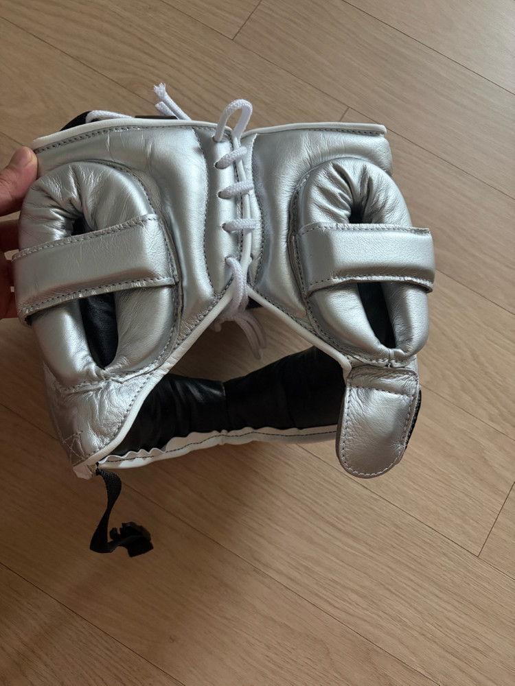 위닝 글러브 16oz 헤드기어 세트 팝니다 이미지
