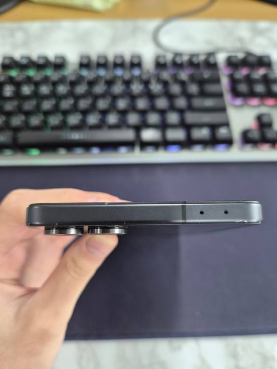 갤럭시 Z플립7 256GB 블랙 이미지