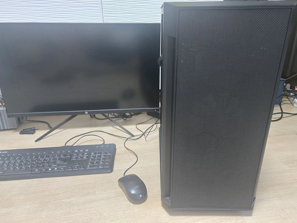 i7-14700K B760M 4060TI NVME M.2 500G SSD 16g등 고성능 PC 팝니다. 이미지