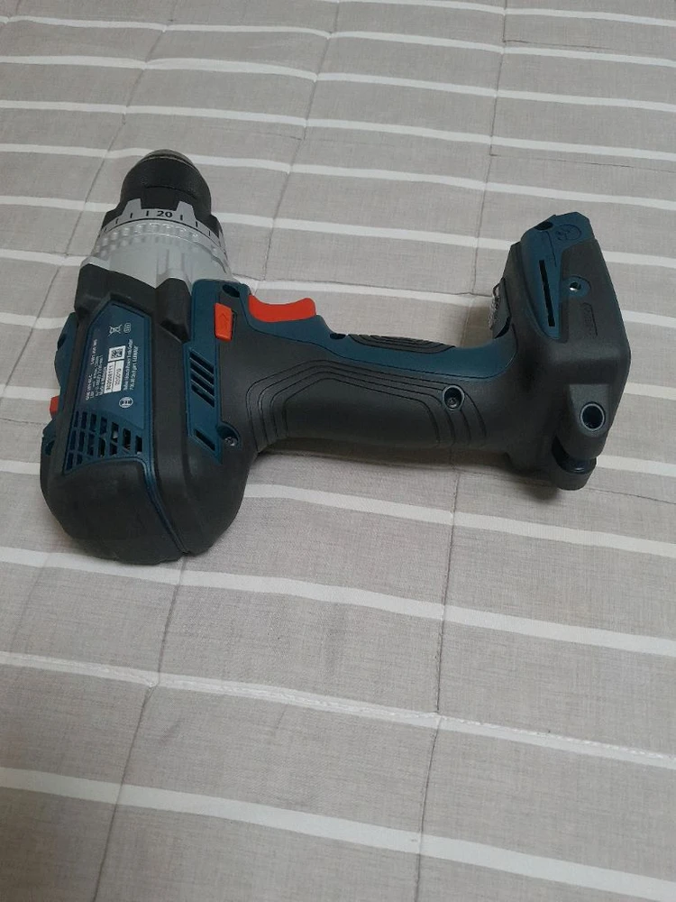 보쉬 18v 해머드릴 gsb18v-85c 새제품 이미지