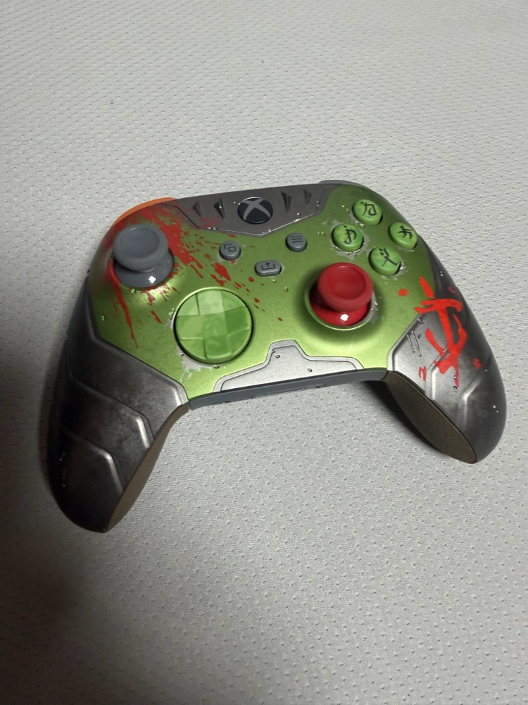 Xbox 둠 다크 에이지 한정판 무선 컨트롤러 / 엑박 패드 이미지