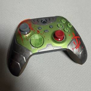 Xbox 둠 다크 에이지 한정판 무선 컨트롤러 / 엑박 패드 이미지
