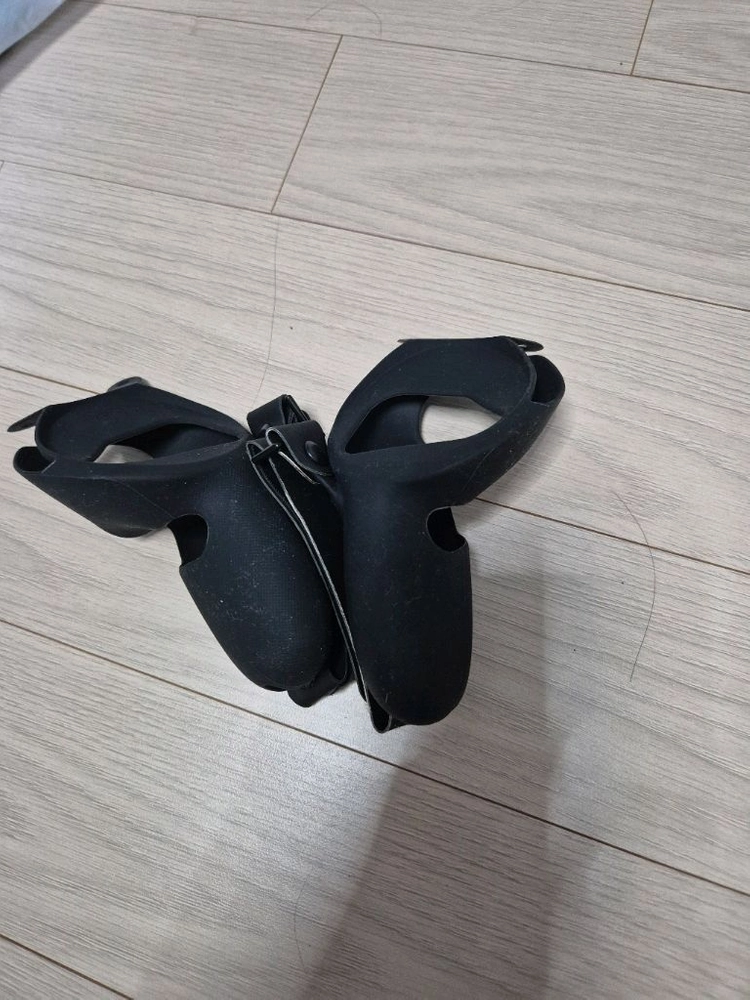 메타퀘스트3 컨트롤러 커버 이미지