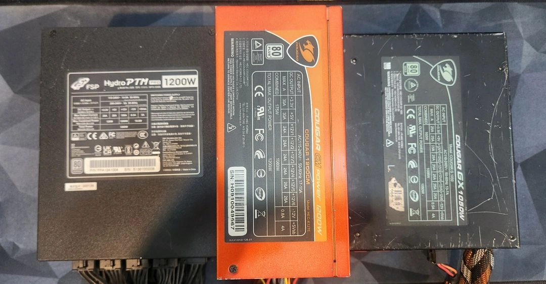 FPS 쿠거 히로 1200w ~ 1050w 파워서플라이 팝니다 - 안심되는 중고거래