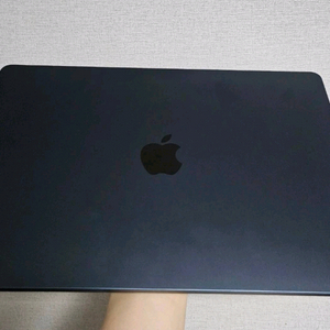 맥북 에어 M4 15인치 16GB 512GB 이미지