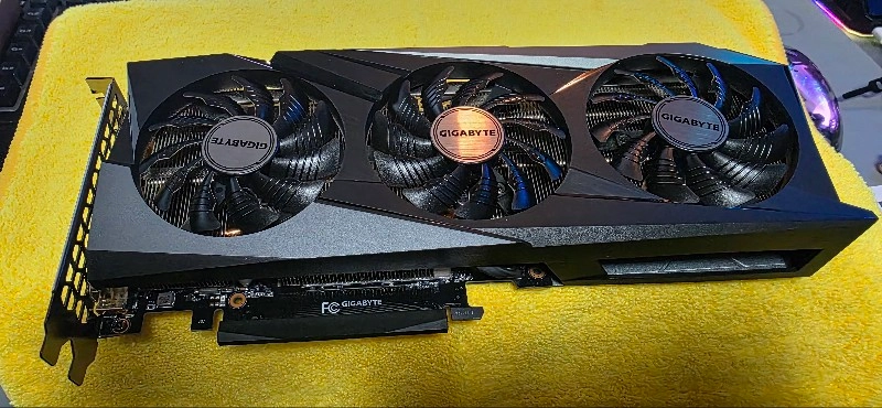 기가바이트 RTX3060 게이밍 OC 12GB 이미지