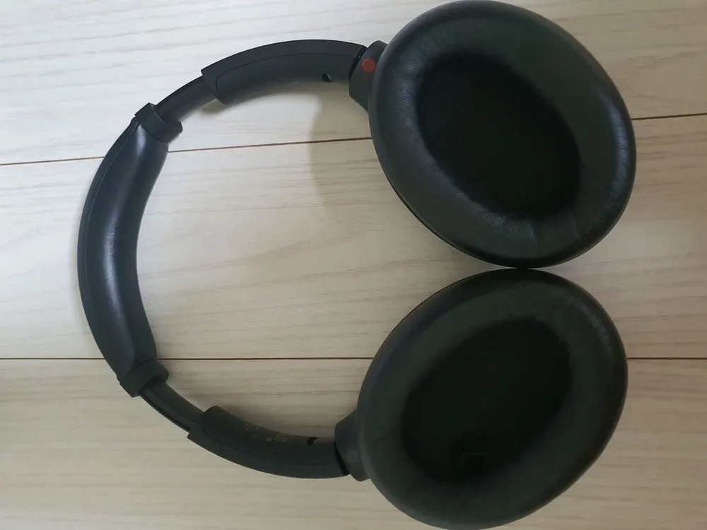 소니 WH-1000XM4 이미지