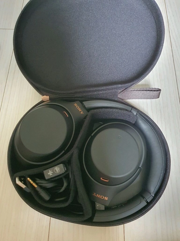 소니 WH-1000XM4 이미지
