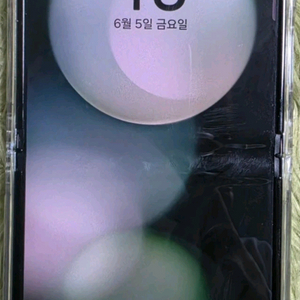 플립5 아이폰이랑 교환 원해요 이미지