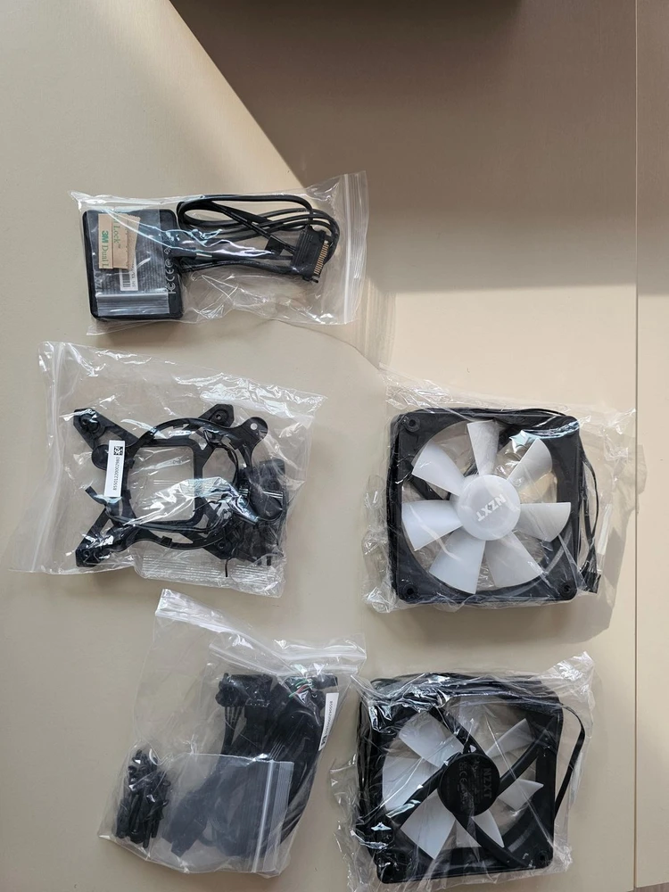 KRAKEN ELITE 240mm RGB 수냉쿨러 이미지