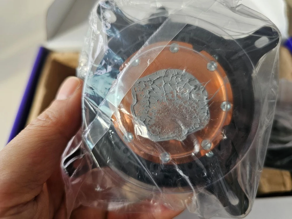 KRAKEN ELITE 240mm RGB 수냉쿨러 이미지