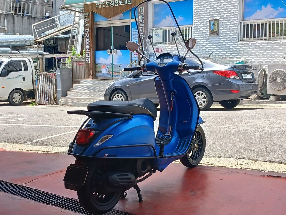 19년 # 베스파 스프린트125cc # 2만 # 톰브라운에디션 상태굿 이미지