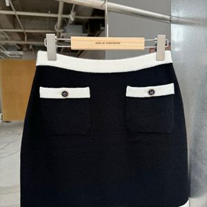 아뜰리에 드 쎄모먼 Mademoiselle Skirt 이미지
