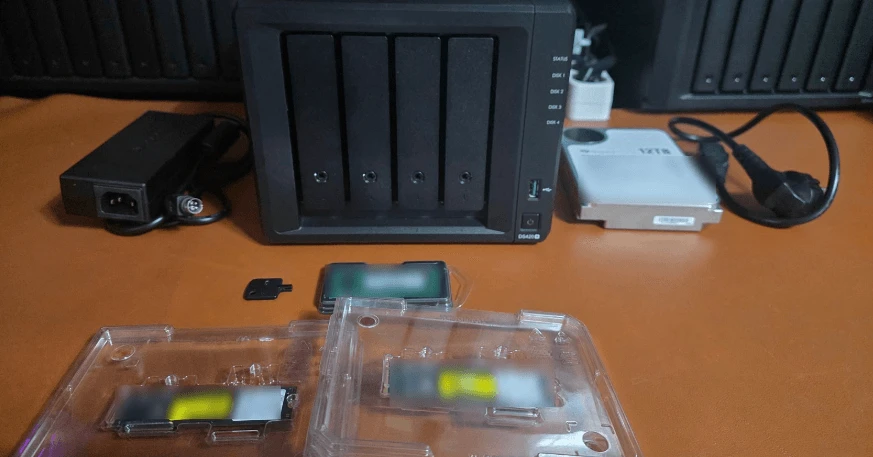 시놀로지 DS420+ 시게이트 12TB 이미지