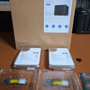 시놀로지 DS923+ 시게이트 24TB 이미지