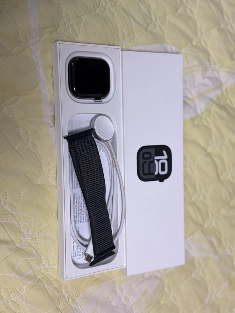 애플워치 10 GPS+셀룰러 46mm 팝니다 이미지
