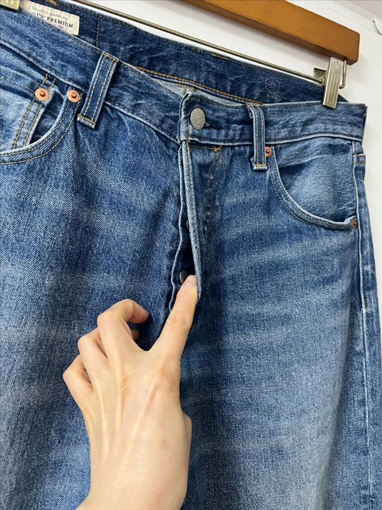 리바이스 청바지 501 이미지