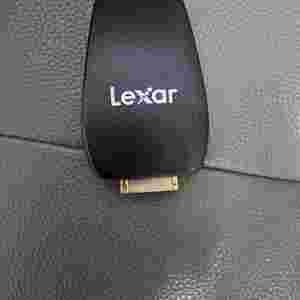lexar rw550리더기 ftek 512gb 8k 카드 팝니다 이미지