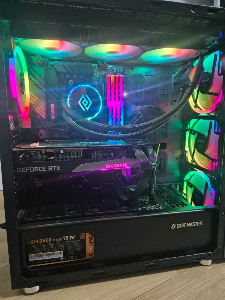 고사양 게이밍 컴퓨터 PC_배그, 롤, GTA5 등 잘 돌아갑니다. (7 5800X / rtx3070) 이미지