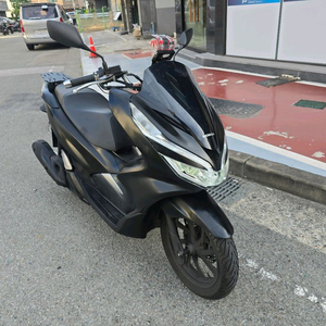 20년 pcx 125 3만1천중고오토바이스쿠터엔맥스크루심보이저조이맥스vsuhradv 이미지