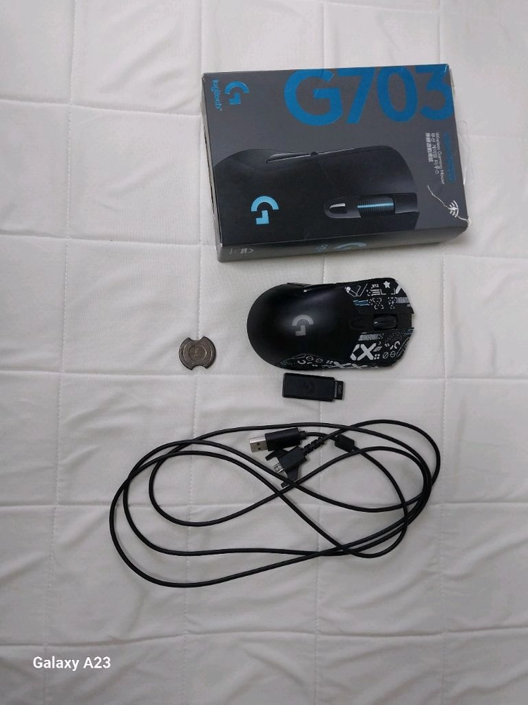 로지텍 g703 게이밍 마우스 이미지