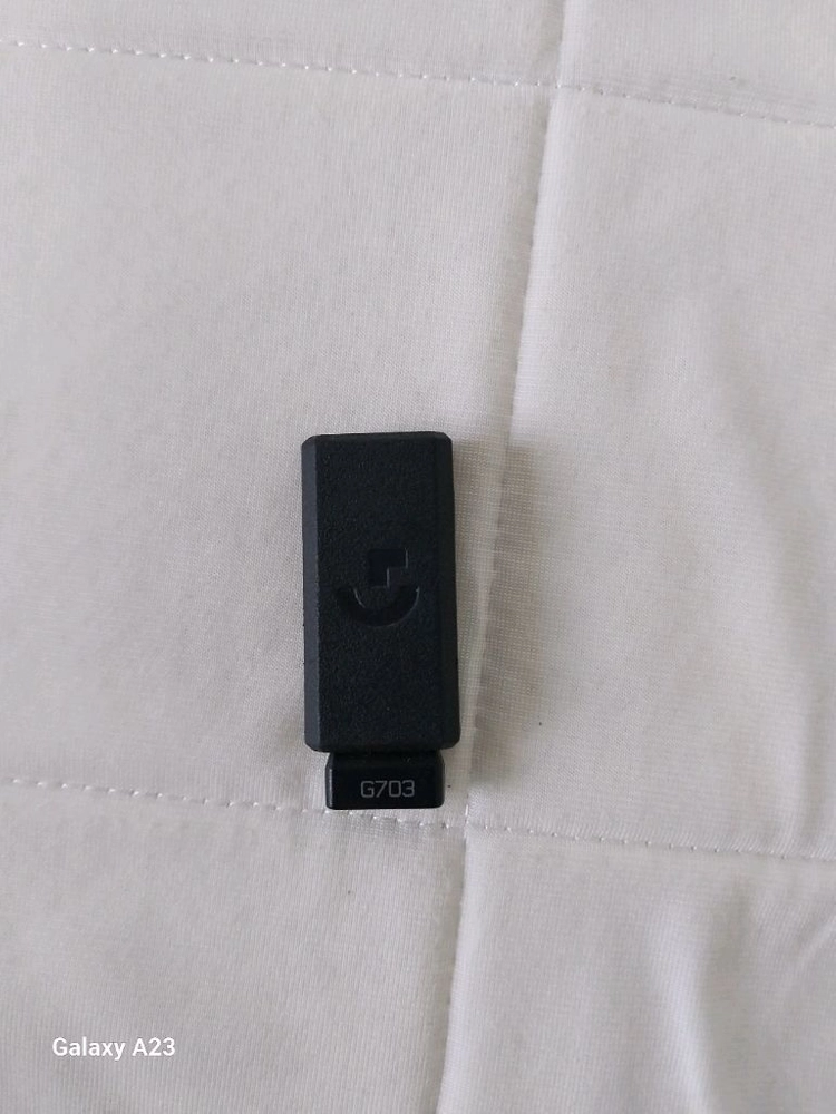 로지텍 g703 게이밍 마우스 이미지