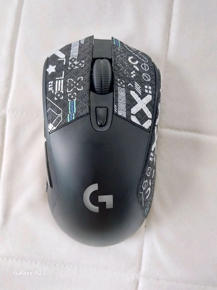 로지텍 g703 게이밍 마우스 이미지