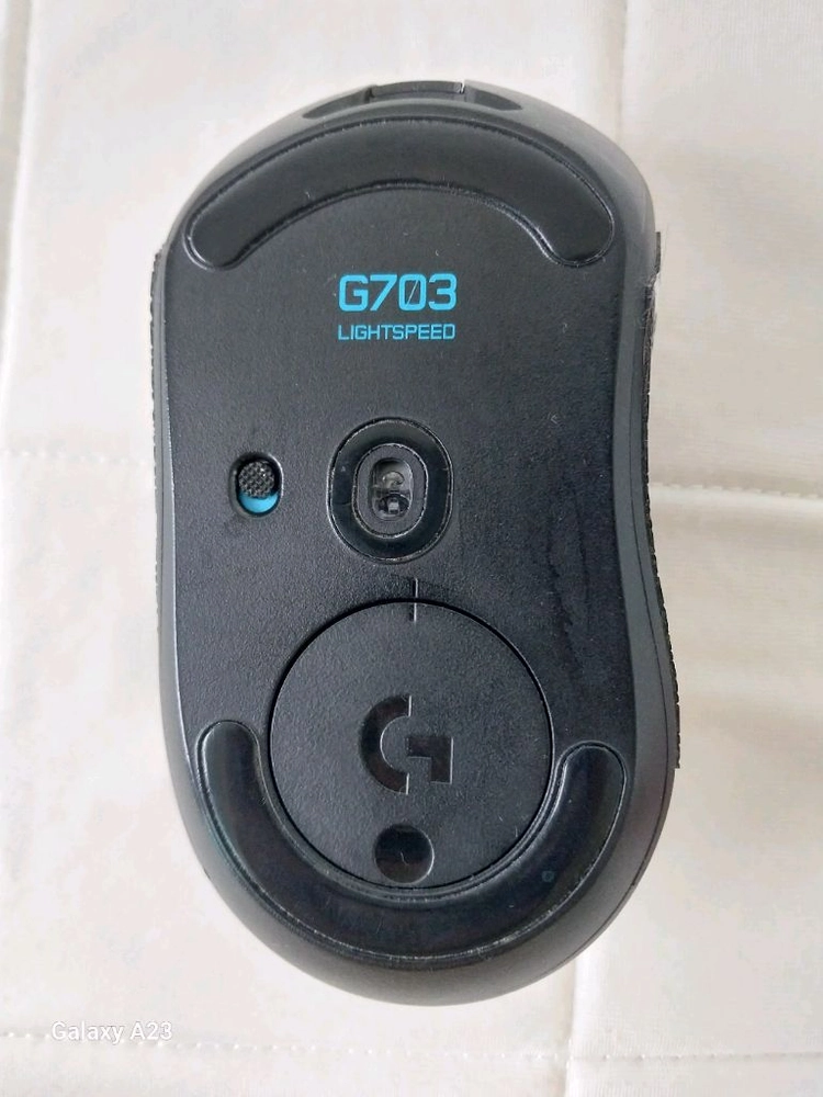 로지텍 g703 게이밍 마우스 이미지
